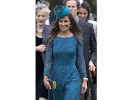 Une robe de cérémonie doit être élégante sans trop en faire, chic et confortable, et surtout. Robe Pour Mariage 30 Robes Pour Aller A Un Mariage