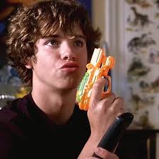 Jeremy Sumpter as Peter Pan: A Nostalgic Tribute to the 2000s