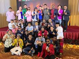 The concept used is dark circus with the movie alice & wonderland as the main reference. Senarai Peserta Maharaja Lawak Mega 2018 Sensasi Selebriti