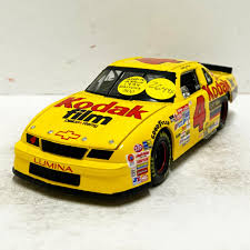Image result for Daytona Yellow 1994 Reliant
