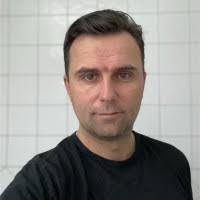 100+ perfiles de «Begovic»