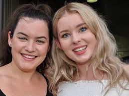 Fresh faces get social