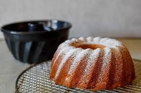 Anschließend den kuchen mit puderzucker. Ruhrkuchenmischung 1 Kg Fur Saftige Ruhrkuchen Hobbybacker