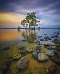 Apalagi yang membawa anak kecil. Abstract Photography Banten Memang Terkenal Dengan Objek Wisata Yang Sebagian Besar Didominasi Oleh Pantai Namun Selama Ini Para Wisatawan Hanya Terfokus Menghubungi Pantai Pantai Yang Sudah Terkenal Seperti Pantai Anyer Pantai Sawarna