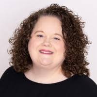 300+ "Lizzie Hunter" profiles