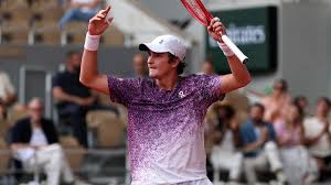 Quem João Fonseca pode enfrentar no próximo jogo em Roland Garros?