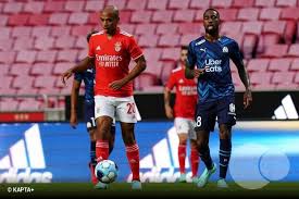 Em que nesta eliminatória o benfica estava em desvantagem depois de um empate na luz a uma bola. Heleqft0bfz46m