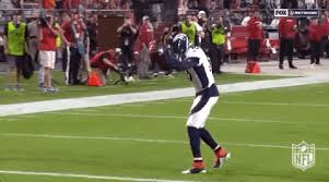 Image animée au format gif, des milliers d'images gifs pour les réseaux sociaux, les forums ou décorer vos pages web avec des. Funny Football Memes Gif