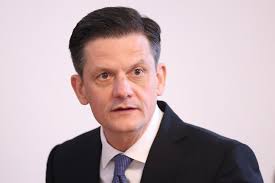 Parliamentary Committee hears candidates for Ombudsman of the Republic of  Bulgaria