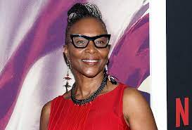 Suzzanne douglas (born april 12, 1957) is an american actress.2 she is best known for her role as matriarch jerri peterson on the wb sitcom the. Crrsxogwudyckm