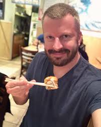 I love SUSHI... 🍣 And I'd have to say my favorite is that served at Ocean  Fish Sushi and Grill in Pacifica, California. It's delicious! 😋