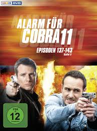 Cobra electronics offers portable power & automotive electronics for everyday consumers, fleets, rv & trucking communities. Amazon Com Alarm Fur Cobra 11 Staffel 17 Dvd Movies Tv