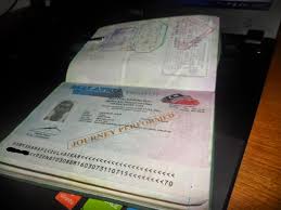 Melampirkan fotokopi izin tinggal/visa/permit kerja yang masih berlaku. Malaysian Working Permit