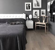 Black walls paired with white ceiling and medium tone wood flooring conforms with the whole design scheme. Top 60 Best Grey Bedroom Ideas Neutral Interior Designs