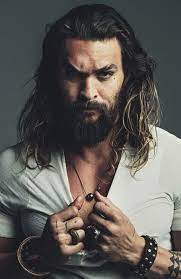 You still need to take your time and figure out what your long hair likes best. 15 Guys With Long Hair That Look Awesome The Trend Spotter