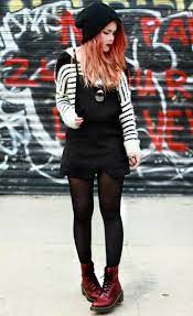 8 Cool Ways To Rock Dr Martens Boots Dr Martens Boots Fashion Dr Martens Outfit
