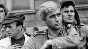 Janusz gajos accetta i corss del comandante con la stella dell'ordine della polonia restituta dal presidente. Janusz Gajos Swietuje Dzis 78 Urodziny Magazyn Rmf Fm
