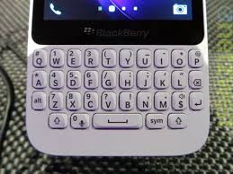 BlackBerry Q5 im Test: Günstiger ...