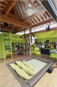 Lowered Bed So Cool But I Would Never Be Able To Get Up My Dream Home Awesome Bedrooms Dream Rooms