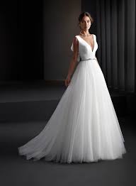 See more of trucchi spose.cerimonie.e serate particolari on facebook. Abiti Da Sposa 2020 Piu Belli Ecco I 100 Assolutamente Imperdibili