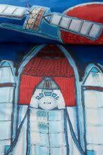 Racheta spatiala de jucarie poate fi sursa unui joc captivant, care va oferi copiilor multe ore de distractie spatiala. Lenjerie Pat Rachete Spatiale Rocket Ship Blue 140x200 220 Cm Cumpara Online Pe Dekoration Ro