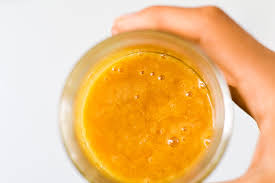 The sugar paste is made of just three simple ingredients: Cbqxiniwd5xjvm