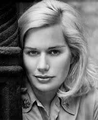Sally Kellerman - Free pics, galleries & more at Babepedia