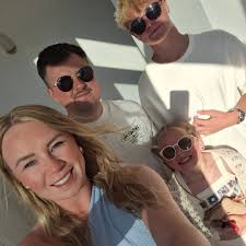 Hi I'm getting married