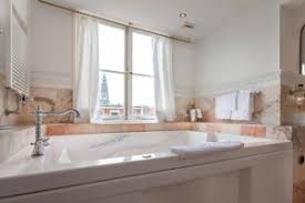 Hotel Met 2 Persoons Jacuzzi Op Kamer Hotelkamer Met Jacuzzi