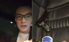連千毅大弟子 賢賢重新站上蘭庭直播 世路崎嶇 再和粉絲相聚哽咽 幾度說不出話 謝謝 是最由衷說出的兩字 卻數度說不出 擋住的全是咽喉中的淚水. é€£åƒæ¯…æ„›å¾'ç›´æ'­å‡ºåŒ… é¡é ­2åº¦æŽƒåˆ° æ§æž ä¾†æºæ›å…‰äº† ç¤¾æœƒ æ–°é ­æ®¼newtalk