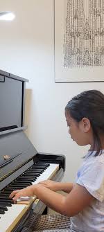 Lesson with Hannah. Graceful and...