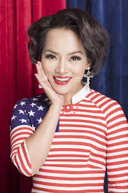 Khoe” áo dài “Thượng đỉnh Mỹ