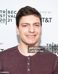 Sam Weinstein attends the "Dating & New York" photo call during the... News  Photo