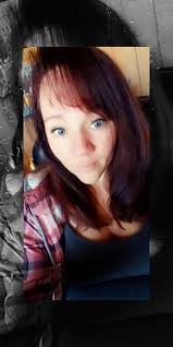 Introduction of a fiber artist and mom