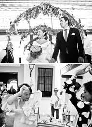 Como os decíamos, estas 10 canciones no son más que unas ideas para vuestro primer baile ya casados, aunque también hemos visto parejas de novios abriendo el baile nupcial por sevillanas, con una coreografía más que. Una Boda Rociera Una Fiesta Inspirada En La Virgen Del Rocio