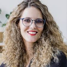 Cara Hendricks (@cara.the.conveyancer) • Instagram photos and videos