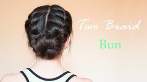 Luckily there are many cute hairstyles that are easy to learn and just take a few. 25 Easy Hairstyles You Can Do Fast Quick Diy Hairstyles 2021
