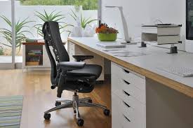 workspace おしゃれまとめの人気アイデア pinterest monica kay 椅子 ハーマンミラー チェア