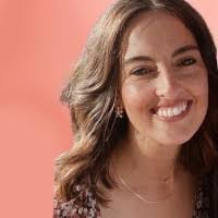 Linda Zink's Instagram, Twitter & Facebook