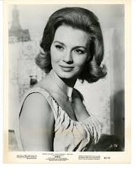 Bildergebnis für Jessica Dickinson