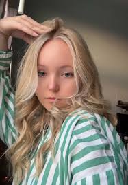 I Went to Highschool with A Dove Cameron