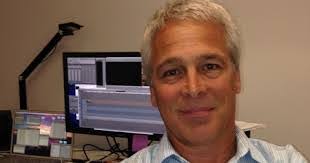 Allen Schauffler's Instagram, Twitter & Facebook