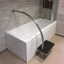 32,95 € 32,95 € kostenlose lieferung. Badewanne Mit Gebogenen Griff Als Einstiegshilfe Badewanne Mit Einstieg Badideen Kleines Bad Baden