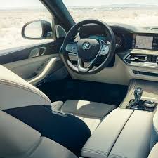 The x7 was first announced by bmw in march 2014. Bmw X7 Modelle Technische Daten Preise Bmw De