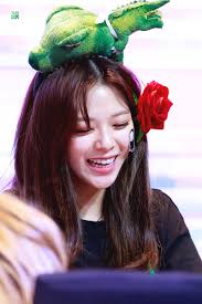 정연), is a south korean singer. Yoo Jeongyeon Fancy