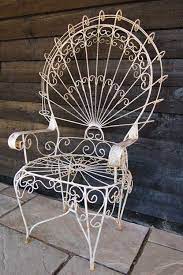 At a metlife stadium performance in new jersey, knowles reinterpreted newton's iconic peacock chair image with an oversized metal version of the infamous seat. Large Wirework Peacock Chair Wrought Iron Patio Furniture Iron Patio Furniture Peacock Chair