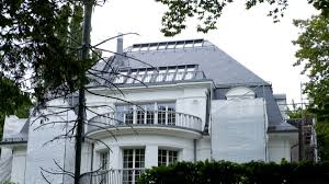 Finden sie häuser zum kauf in münchen (stadt) und umgebung aus 49 angeboten von sueddeutsche.de und der süddeutschen zeitung. Immobilie In Bogenhausen Manns Villa Wird Manns Villa Munchen Sz De