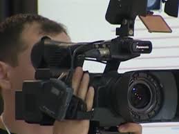 Vedete tv cat castiga prezentatorii de afara. FurculiÅ£Äƒ Oxid Statistici Cursuri Cameraman Antena 1 Roboter Staubsauger Test Org