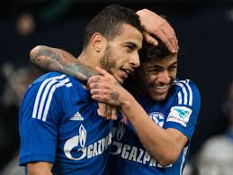 Younès belhanda is a professional footballer who plays for turkish club galatasaray and for the morocco national football team. Transfer Gerucht Schalke 04 Will Younes Belhanda Aus Istanbul Zuruckholen Schalke 04