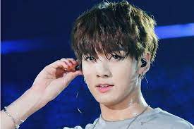i got شخصيتك تتشابه كثير ا مع جونغكوك أي أعضاء bts يمتلك شخصية تشبهك foto jungkook jungkook abs jungkook cute